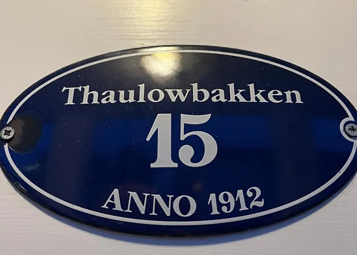 Bo I Historisk Bygning, Kort Vei Til Sentrum