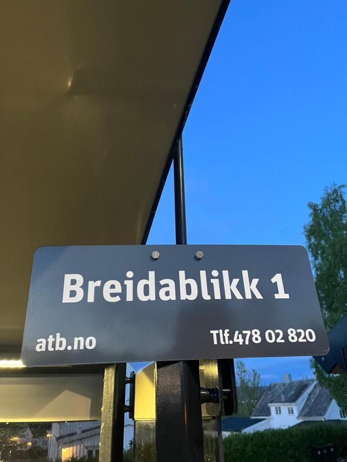 Bo I Historisk Bygning, Kort Vei Til Sentrum